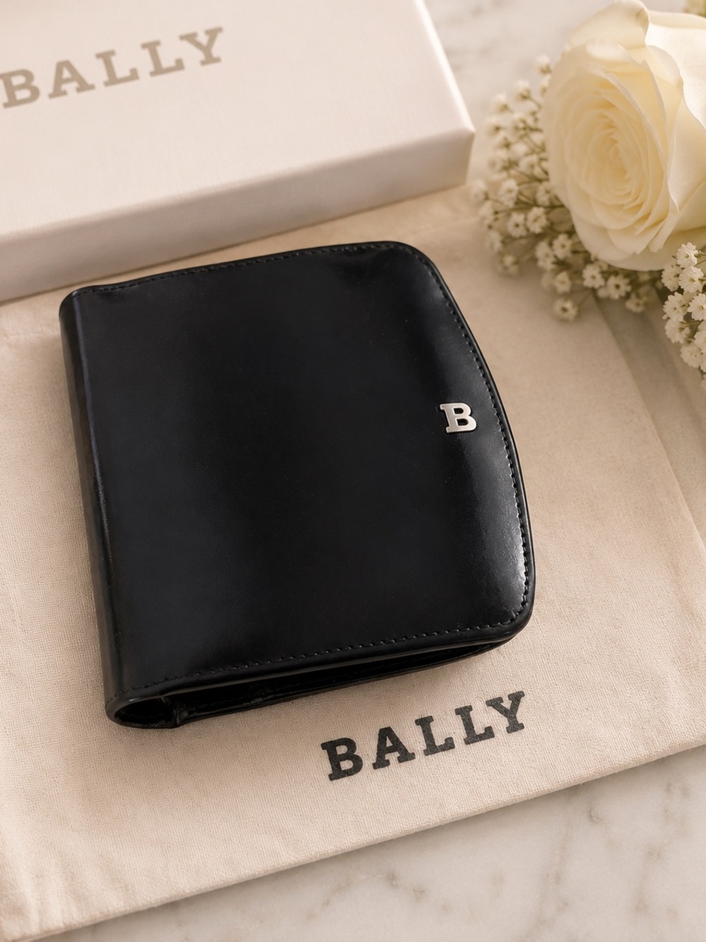 Vintage Bally Black Leather Bifold Wallet /Kiss-Lock Coin Purse